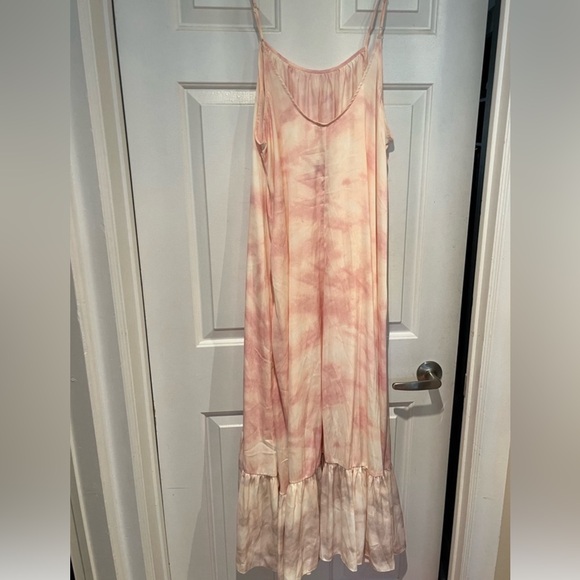 Free People Flowy Pull On Maxi Slip Dress Pink Tie Dye Flower Combo size Large - Picture 6 of 11